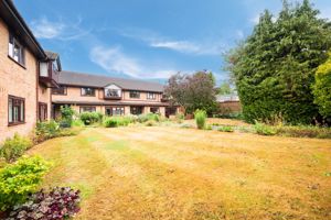 Photo 17- click for photo gallery